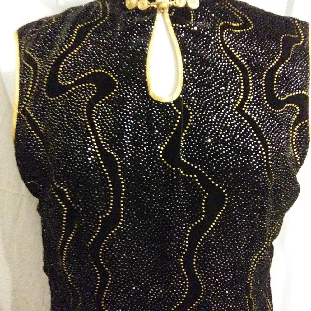 Dress - Picture 2 of 7